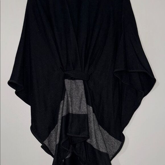Ann Taylor Black Poncho Shrug Sweater with Asymmetrical Drape - Picture 9 of 11